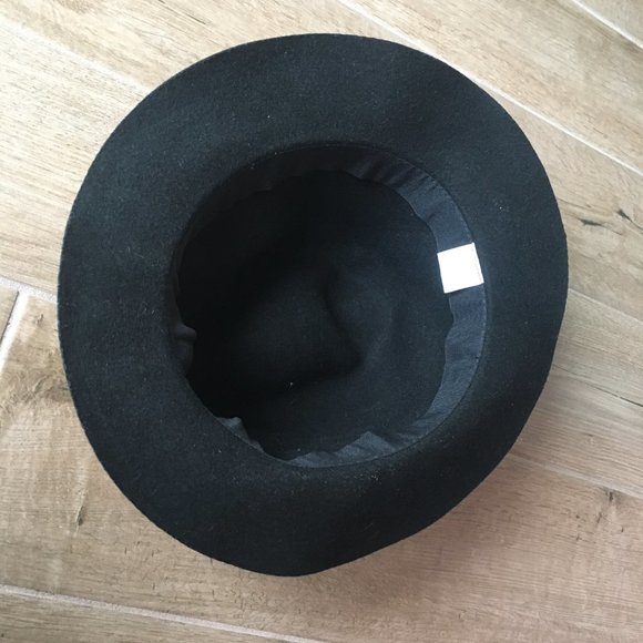 Chic Wool Felt Hat - Picture 2 of 3